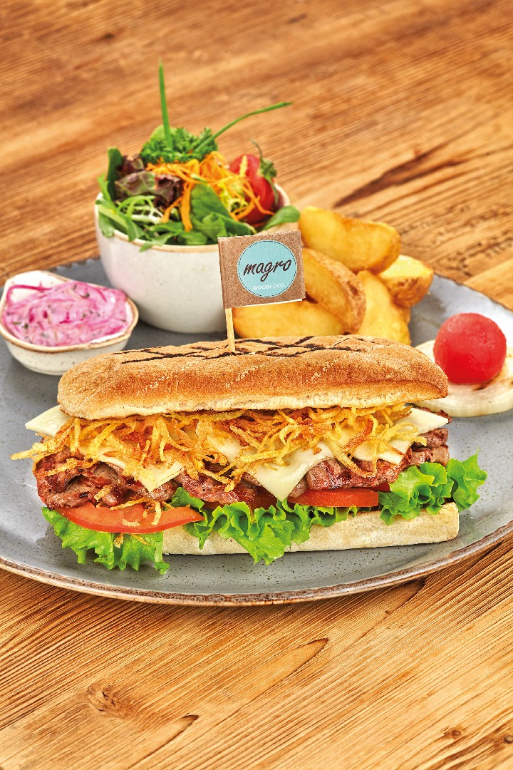 Grilled Beef Steak Sandwich